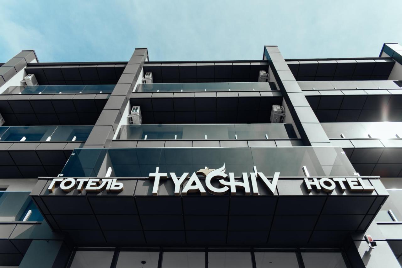 Готель Тячів Tyachiv Exterior foto